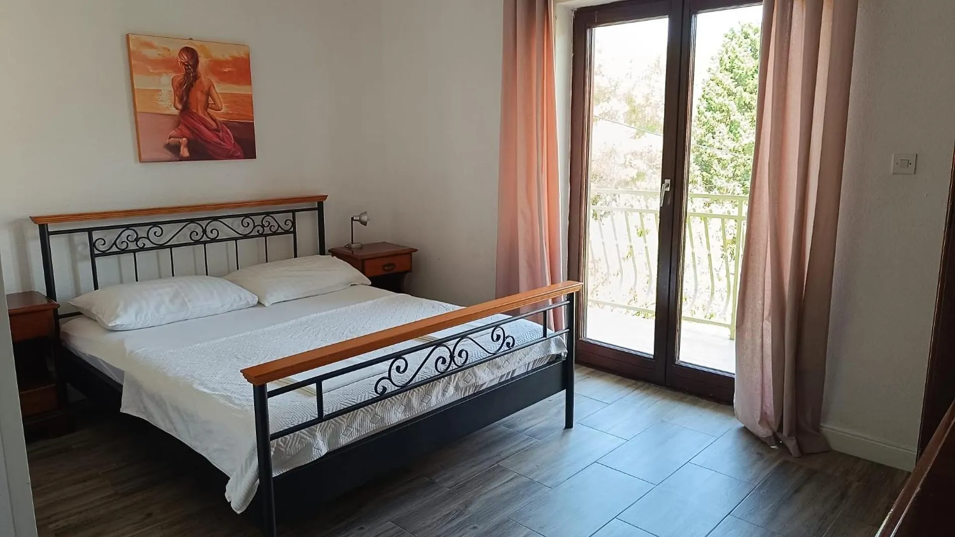 Apartment With Terrace Trogir
