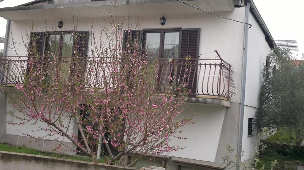 Apartment With Terrace Trogir